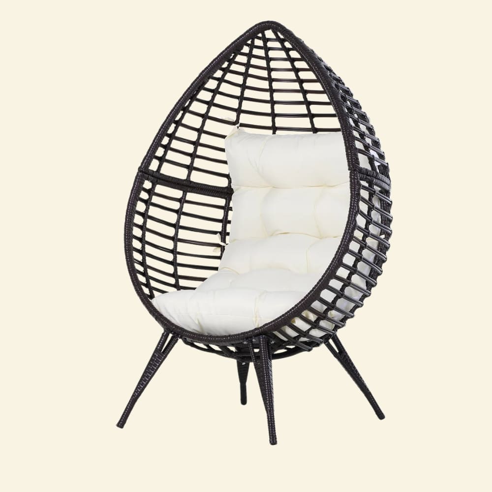 Outdoor reading chair Image