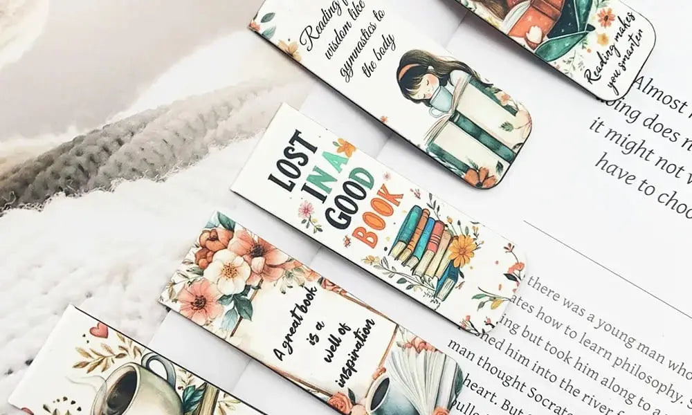 aesthetic-magnetic-bookmarks-art-lover-reading-nook-accessories