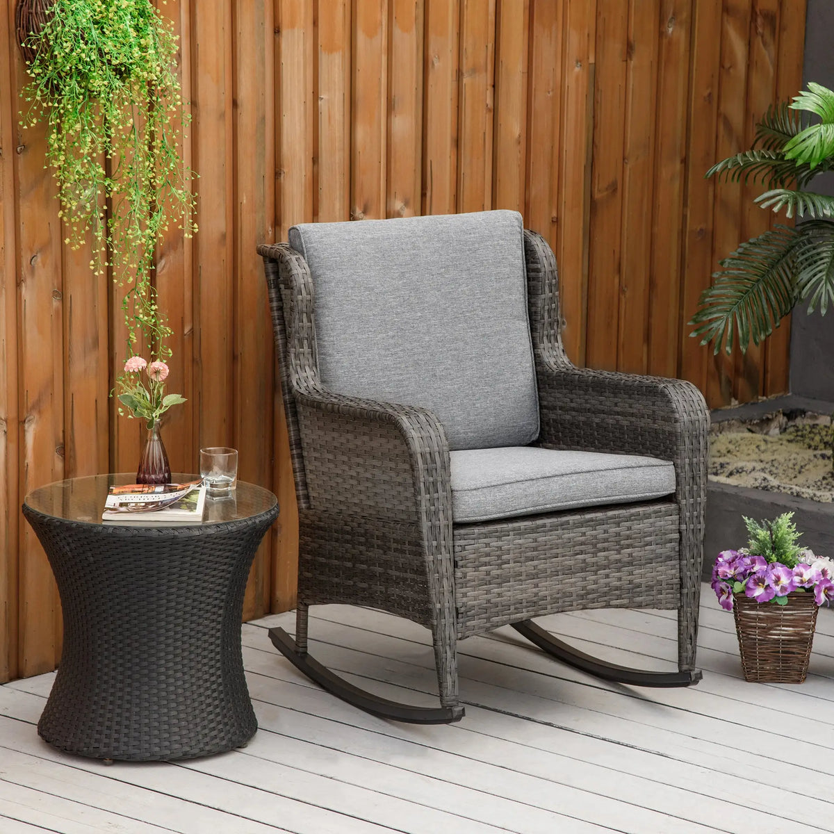 Best outdoor lounge chair for reading