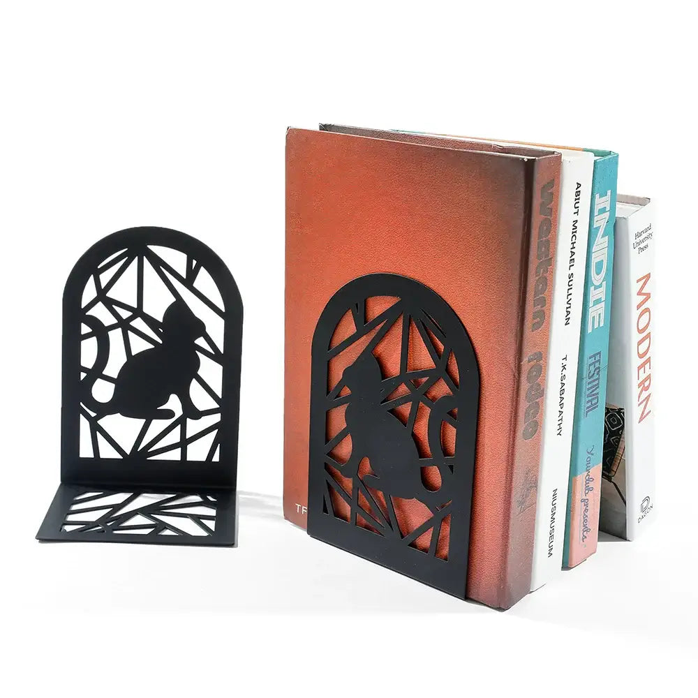 adorable cat bookends for organizing books