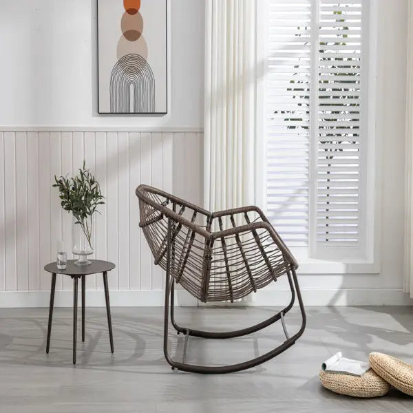 ergonomic outdoor seating for reading
