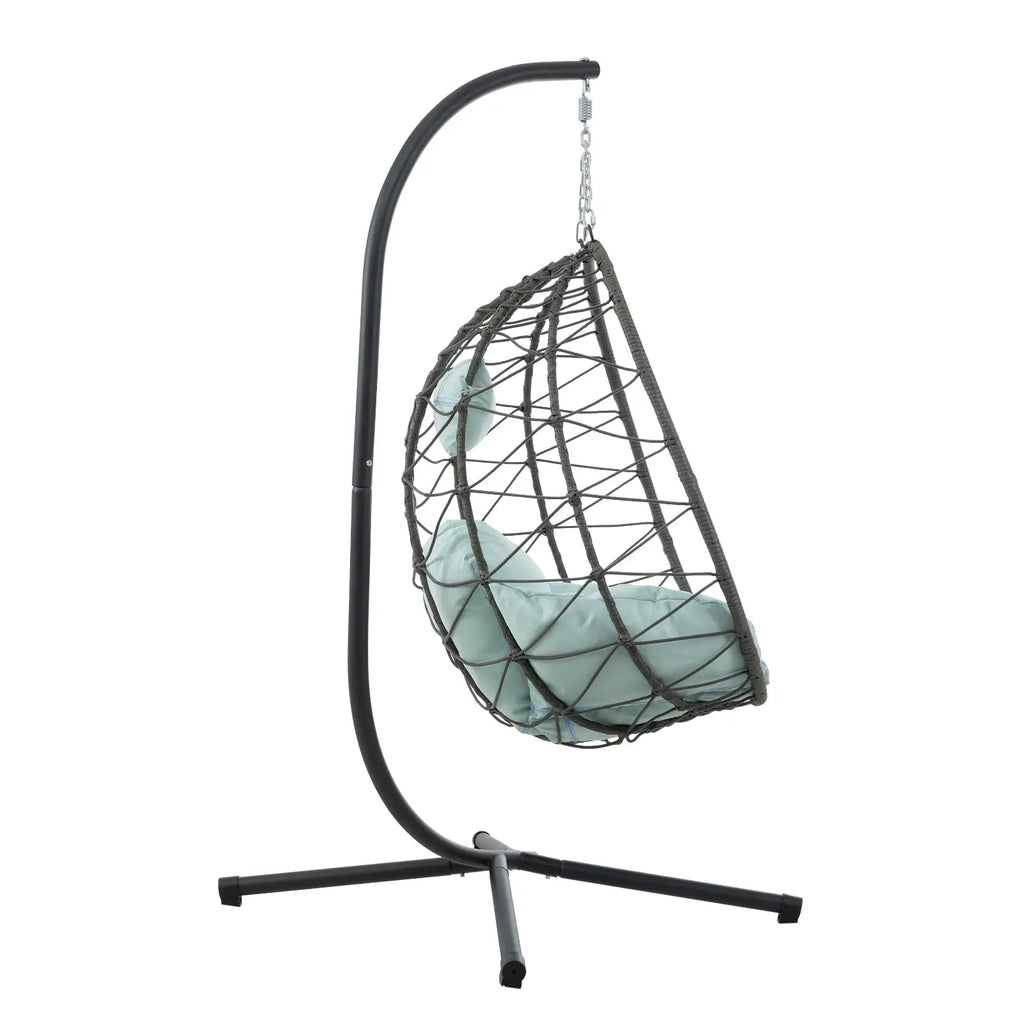 perfect chair for outdoor reading nooks