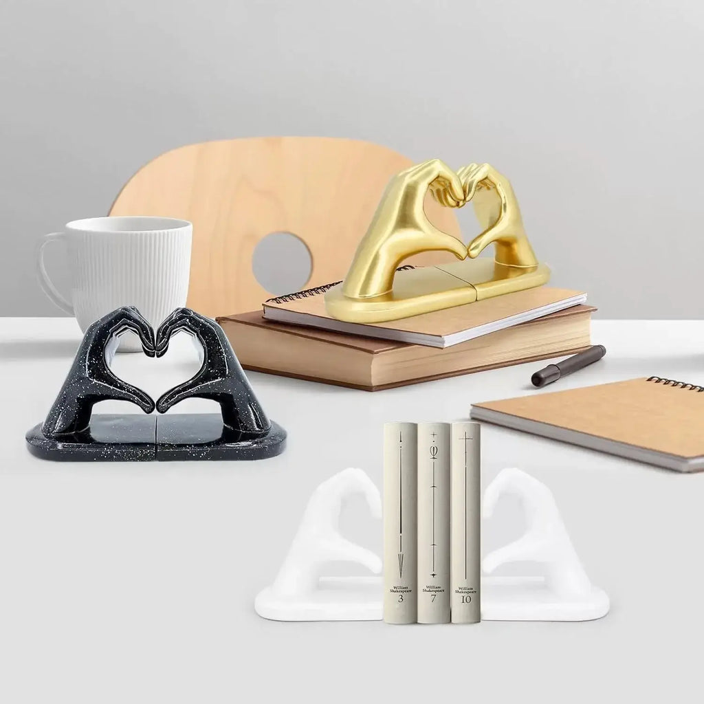 creative bookend to keep your books upright