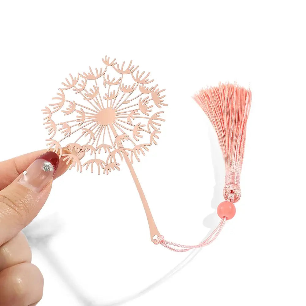 charming bookmarks with flower motifs