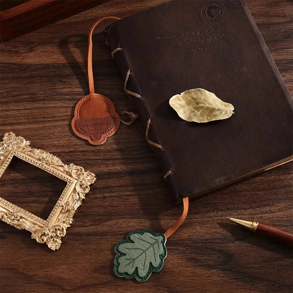 stylish magnetic bookmarks