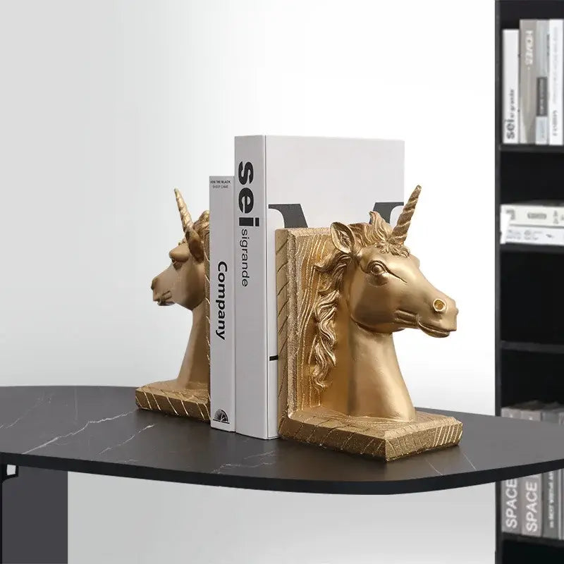 unique bookend for literature lovers