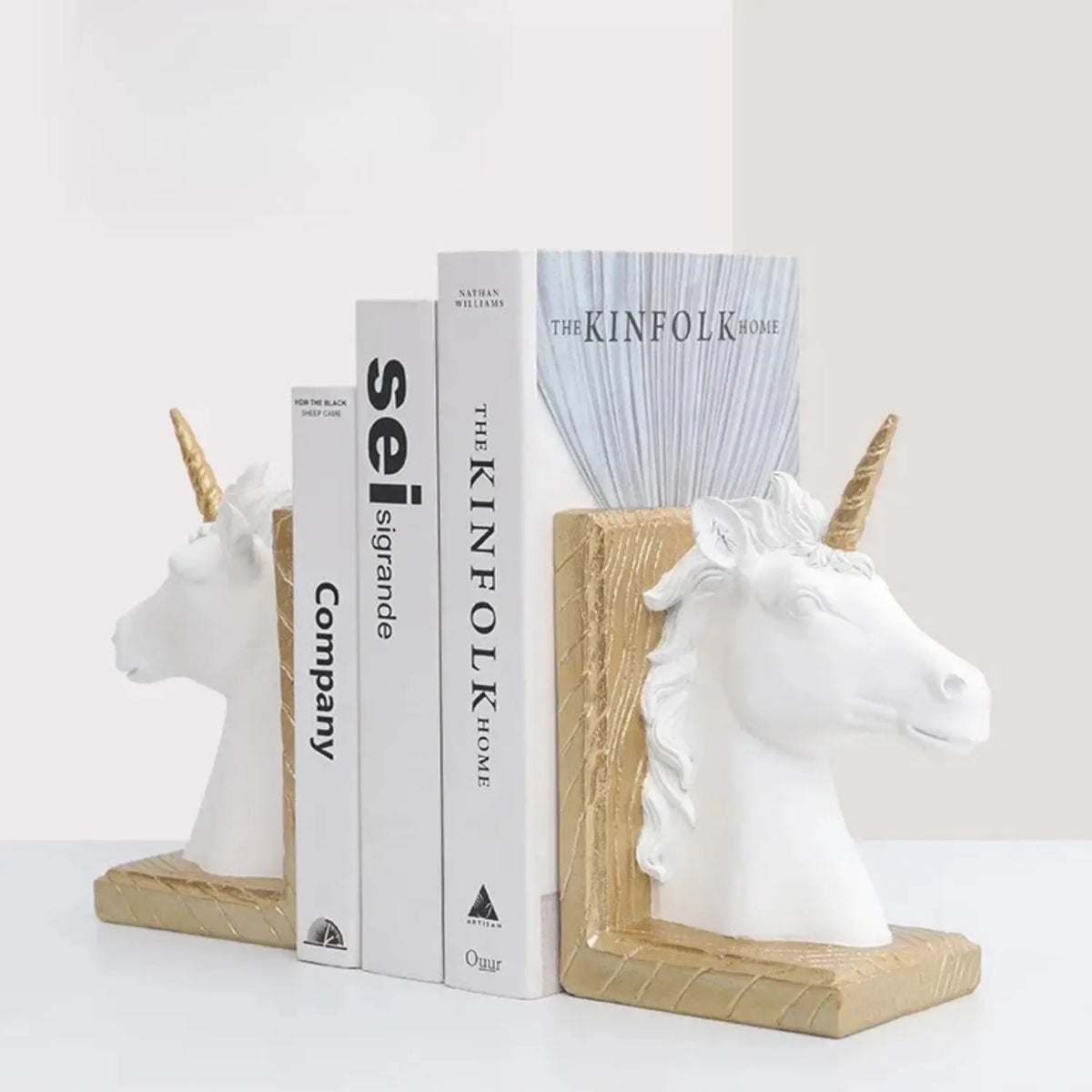 Fantasy bookend
