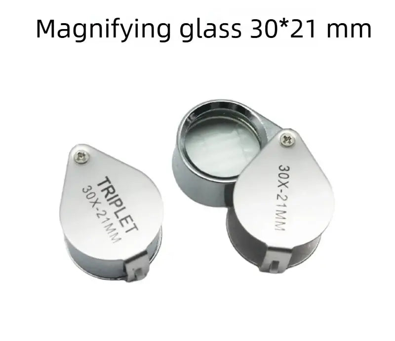small magnifying glass for reading