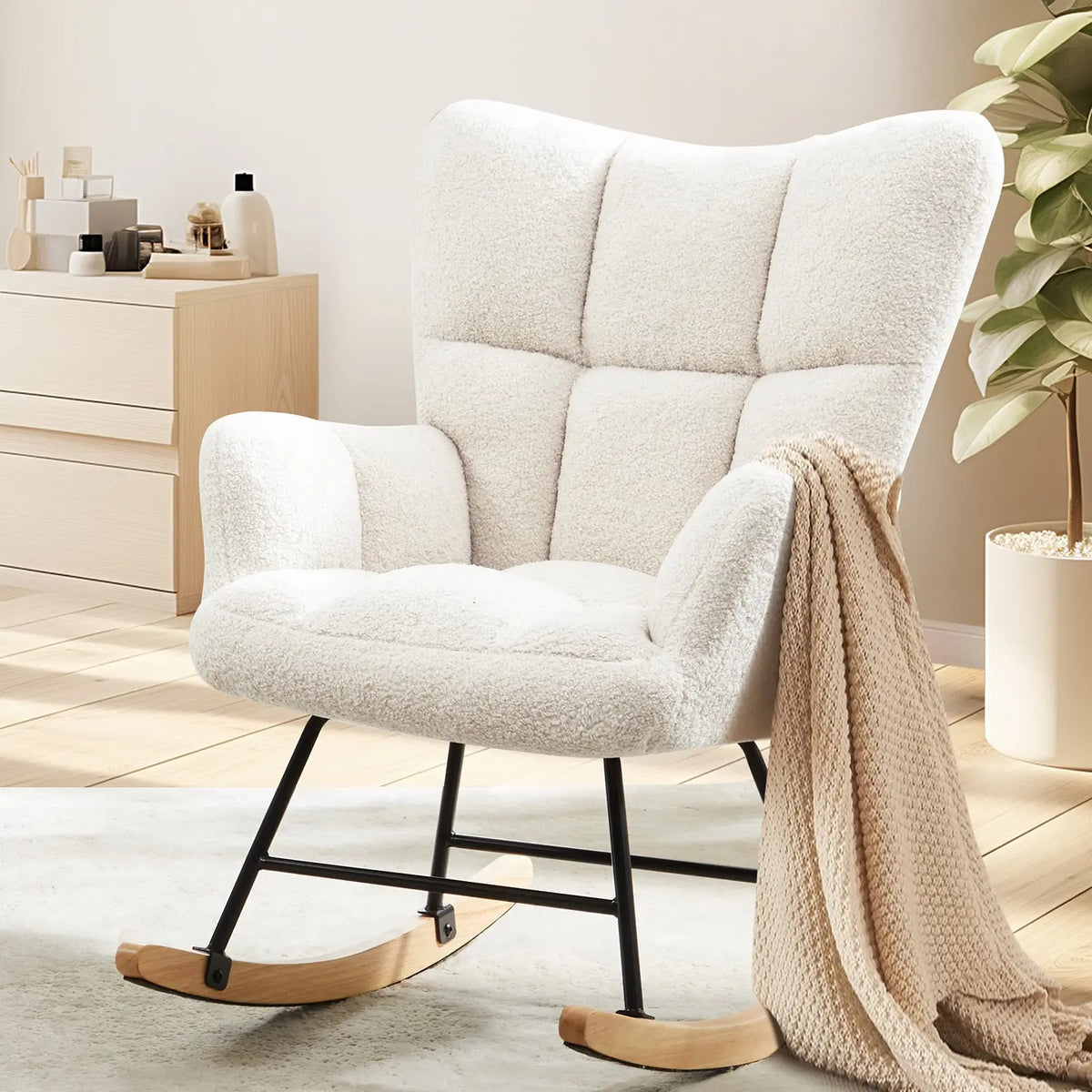 Reading chair with armrest