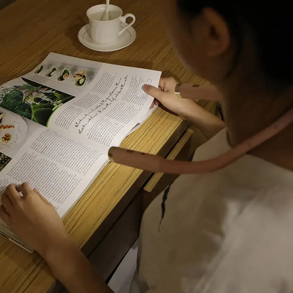 flexible neck book light