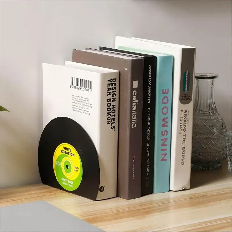 unique retro bookend in music theme