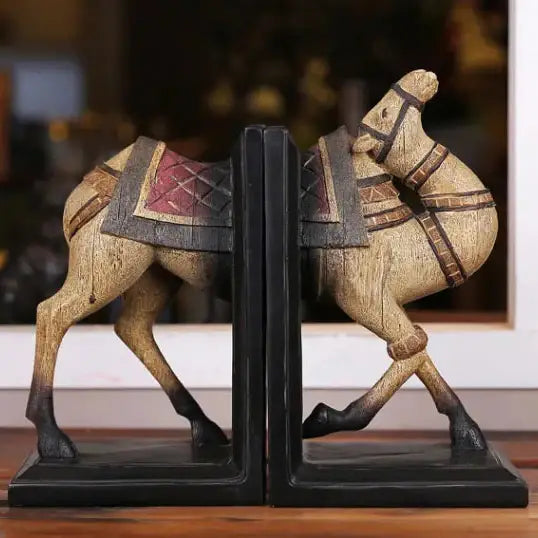 unique animal shaped bookend for shelf organization