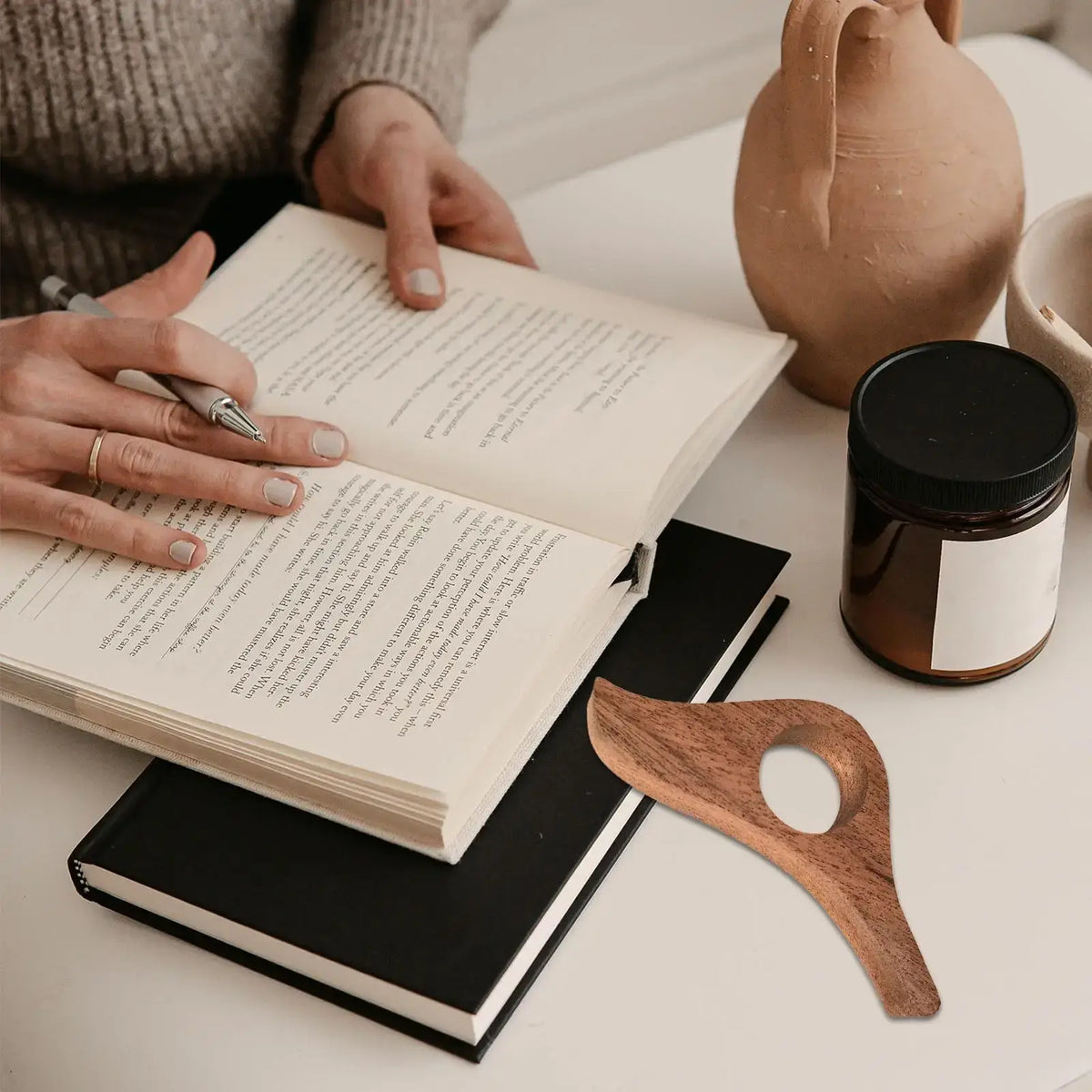 ring for holding book pages