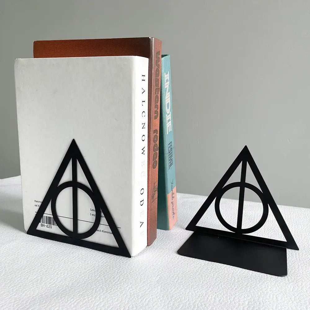 decorative bookend for shelving
