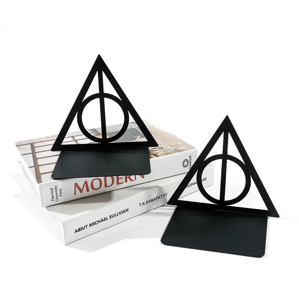 Triangle bookend