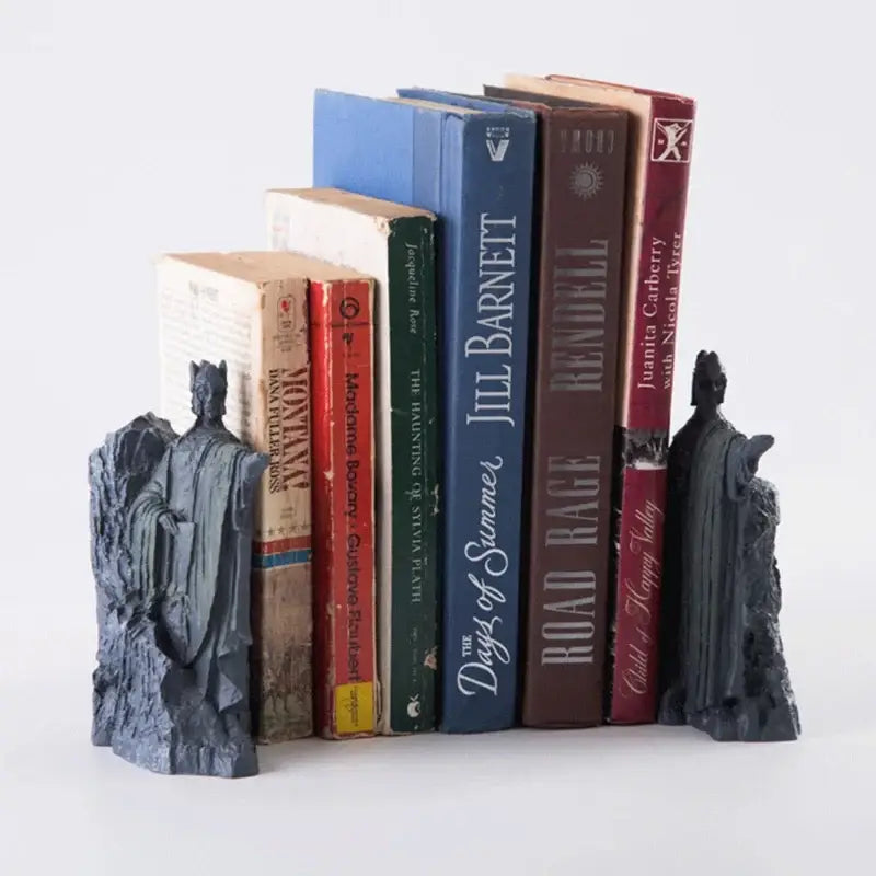 retro design sculpture bookends