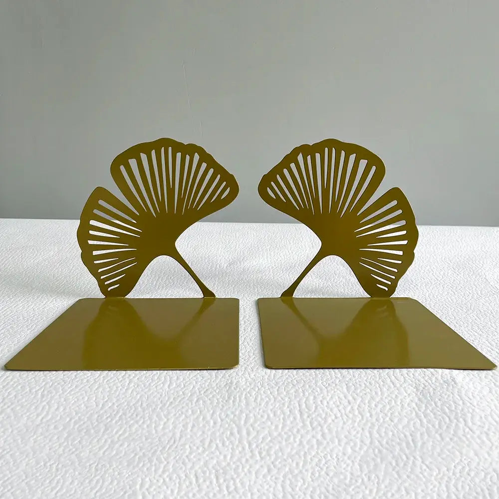 decorative bookend in gold finish